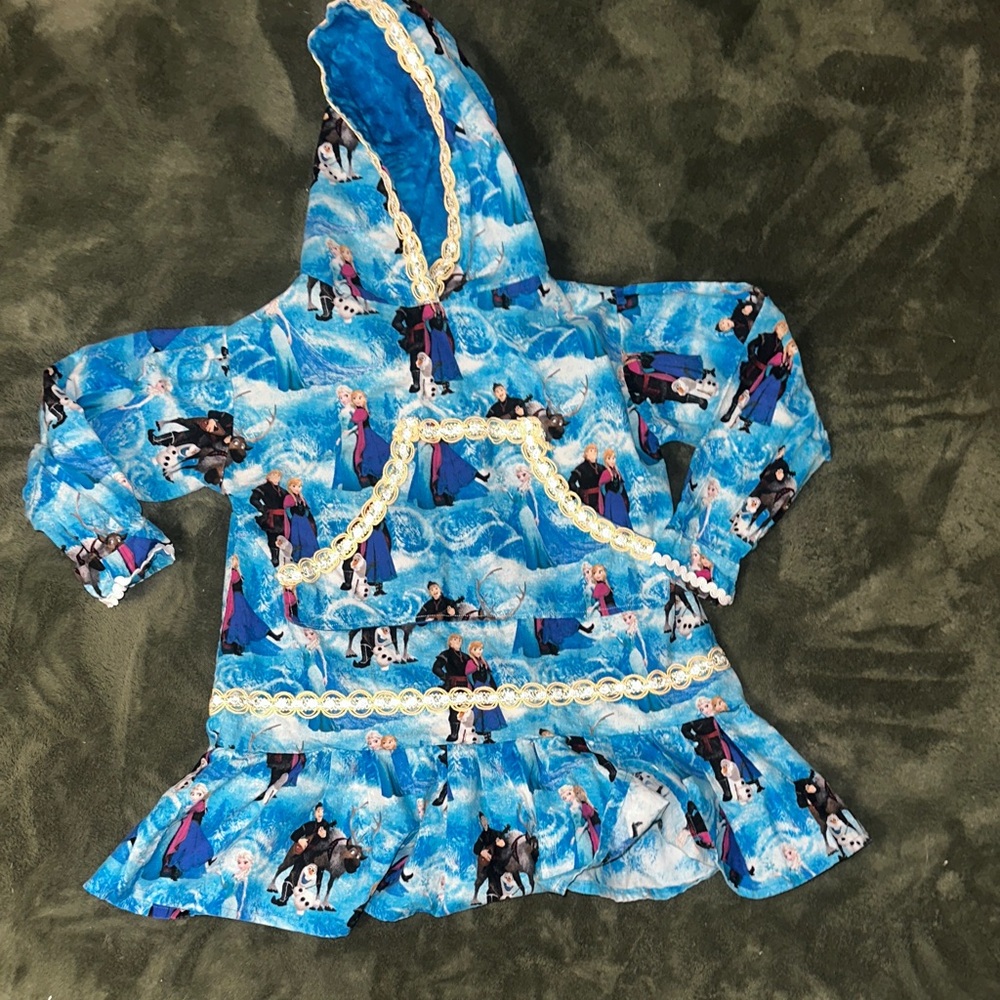 Handmade Frozen Kuspuk size 6